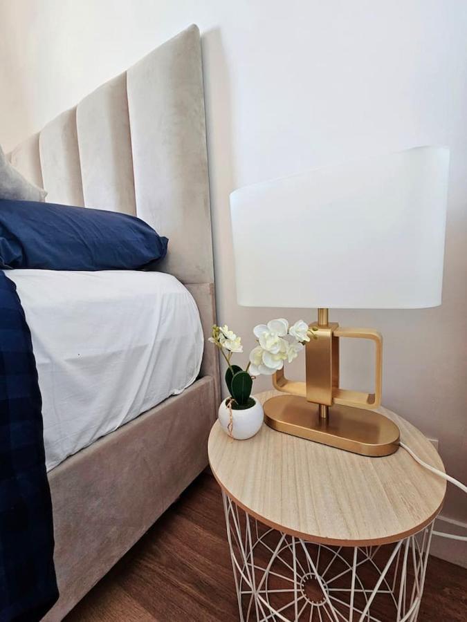 Stylish Rooftop Avec Terrasse A 2Pas De Disney Paris 몽테브랭 외부 사진