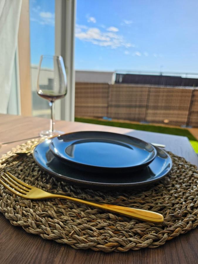 Stylish Rooftop Avec Terrasse A 2Pas De Disney Paris 몽테브랭 외부 사진