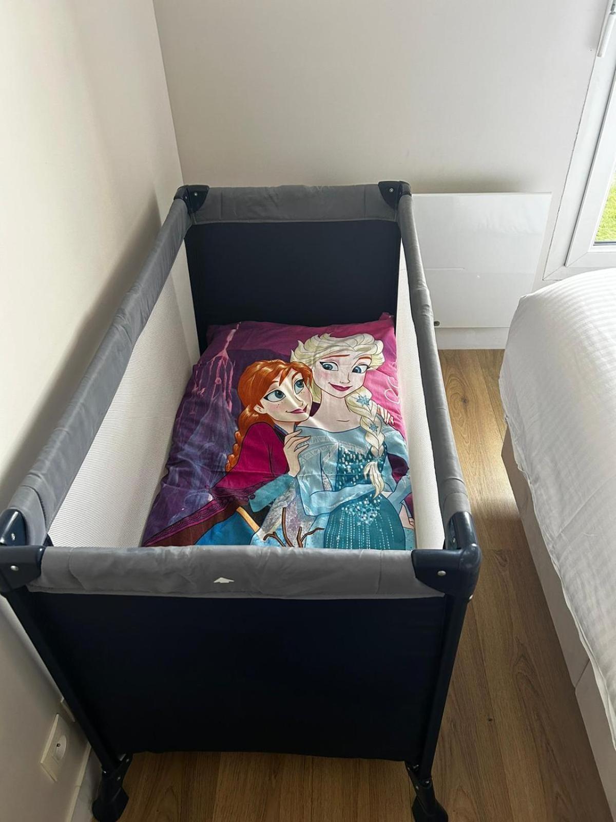 Stylish Rooftop Avec Terrasse A 2Pas De Disney Paris 몽테브랭 외부 사진